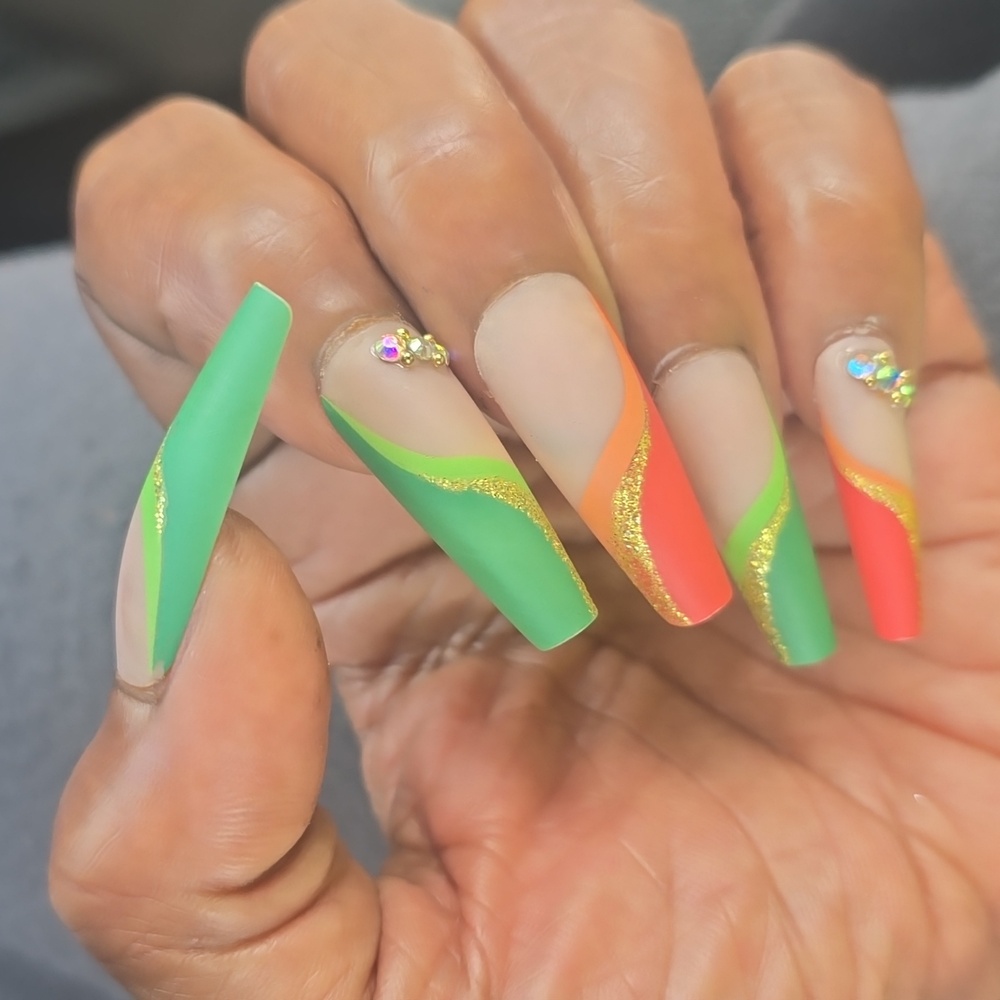 Vibrant Multicolor  Press OnNail Art - Picture 5 of 5